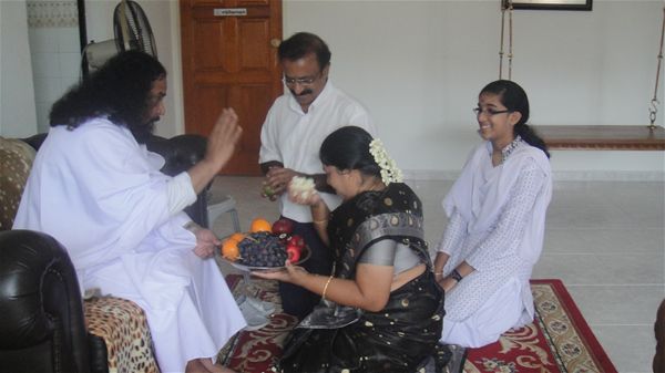 2 Mei Gnanaselvi Vijaya Lakshmi Selvaraj Birthday Blessed By Gurumahan 