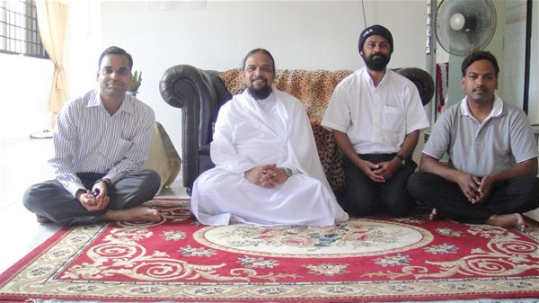 6 Guru Mahan with Rafi Deva Mani and Ravendra Reddy 17 Nov 09
